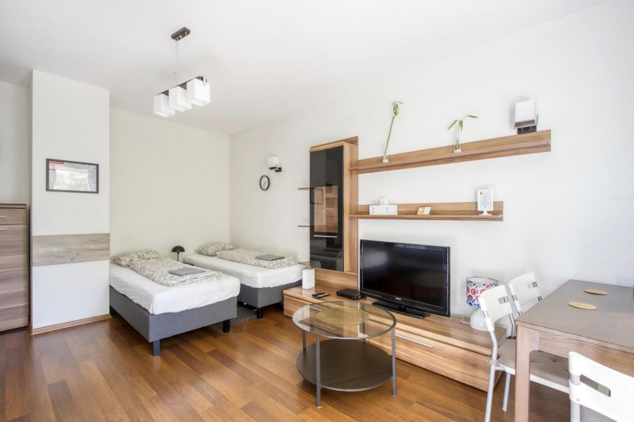Labo Apartment Towarowa Kercelak Варшава Экстерьер фото